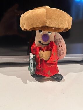 Toy box ming mushroom